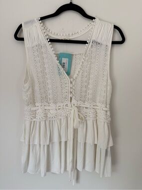 POL White Lace Crochet Tiered Sleeveless Tunic
